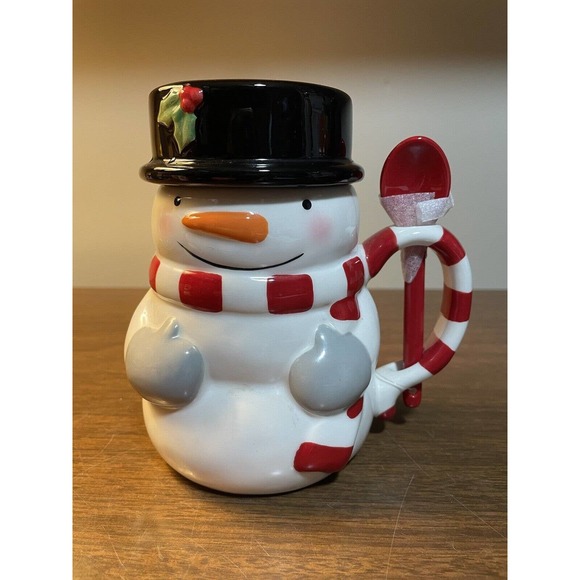 Set Of 2 Snowman Mugs w/ Spoon & Lid Christmas by St. Nicholas Square Tree Lot - Picture 2 of 9